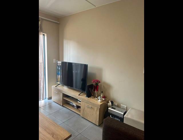 2 BEDROOM PROPERTY TO RENT IN VORNA VALLEY